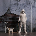 Escultura Homem com Cães - Estilo Banksy – Universo Decor