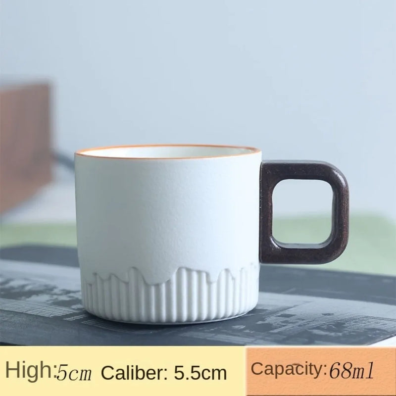 Caneca de Café Retro de Cerâmica com Esmalte Gradiente - Universo Café