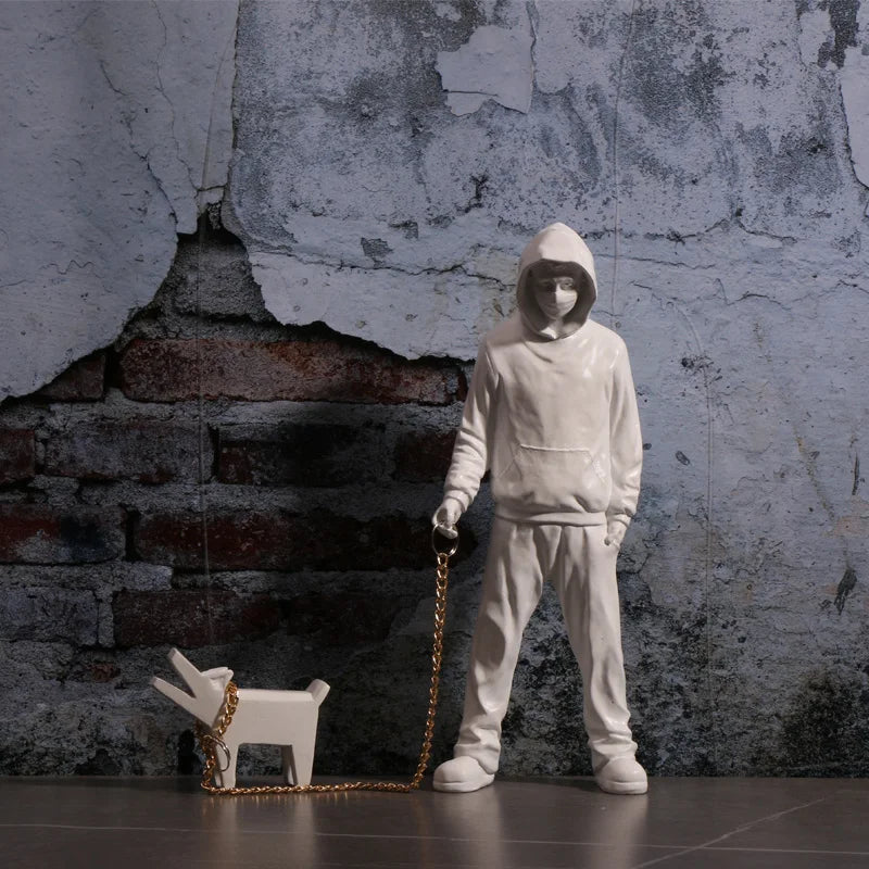 Escultura Homem com Cães - Estilo Banksy – Universo Decor